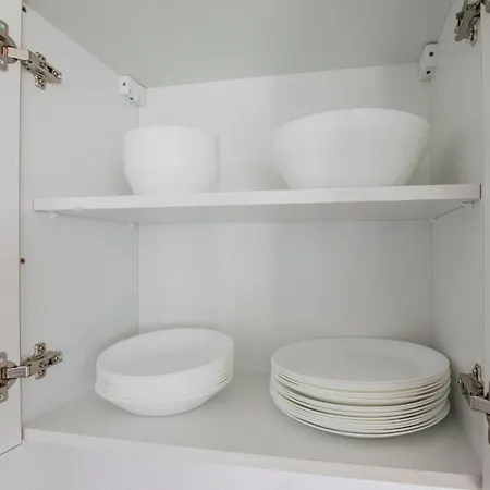 Διαμέρισμα Tolstov - 1 Or 3 - 30 Min Messe Dus