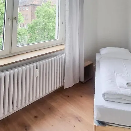 Tolstov Apartments - 1 or 3 Room Apartments - 30 Min Messe DUS