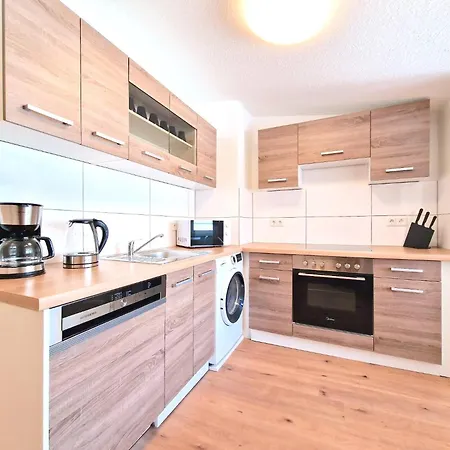 Appartement Tolstov Apartments - 1 or 3 Room Apartments - 30 Min Messe DUS Duisburg