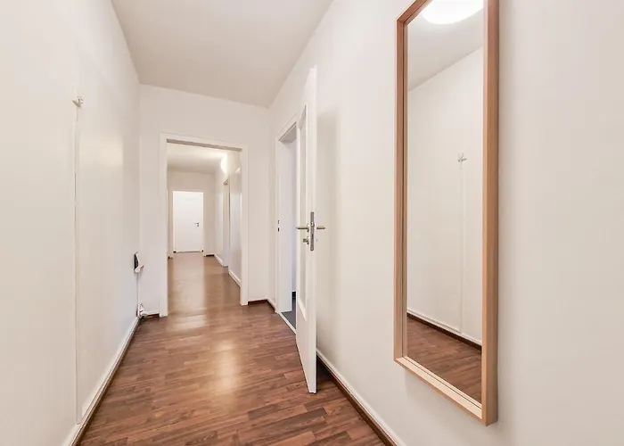 Lejlighed Tolstov - 1 Or 3 - 30 Min Messe Dus *