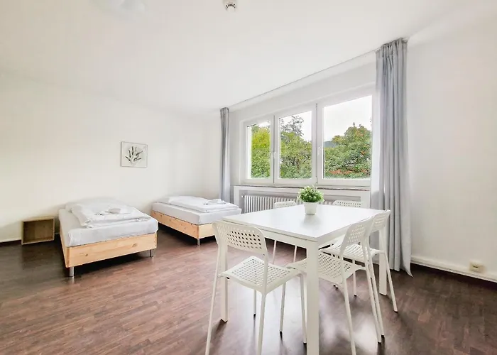 Tolstov - 1 Or 3 - 30 Min Messe Dus Lejlighed