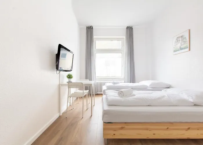 Tolstov - 1 Or 3 - 30 Min Messe Dus * Duisburg