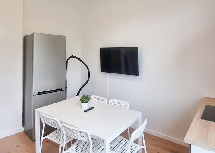 Lejlighed Tolstov - 1 Or 3 - 30 Min Messe Dus Duisburg