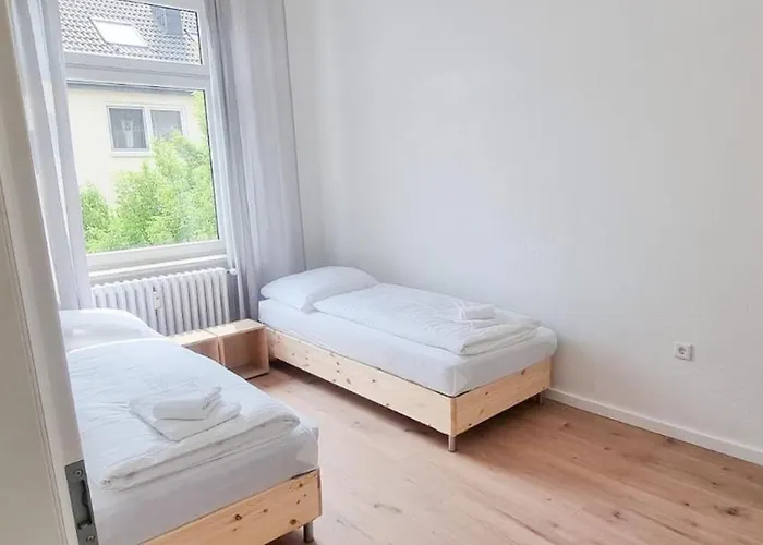 Tolstov - 1 Or 3 - 30 Min Messe Dus Lejlighed *