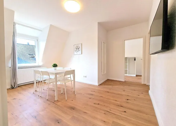 Lejlighed Tolstov - 1 Or 3 - 30 Min Messe Dus