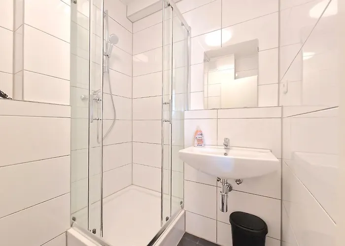 Lejlighed Tolstov - 1 Or 3 - 30 Min Messe Dus *